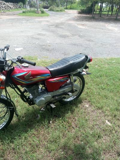 125 model 2018 sohan Islamabad pkr 120k