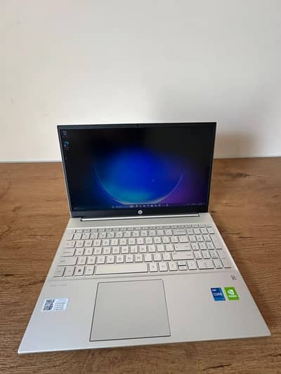 Hp Pavilion 15  core i7 11 gen
