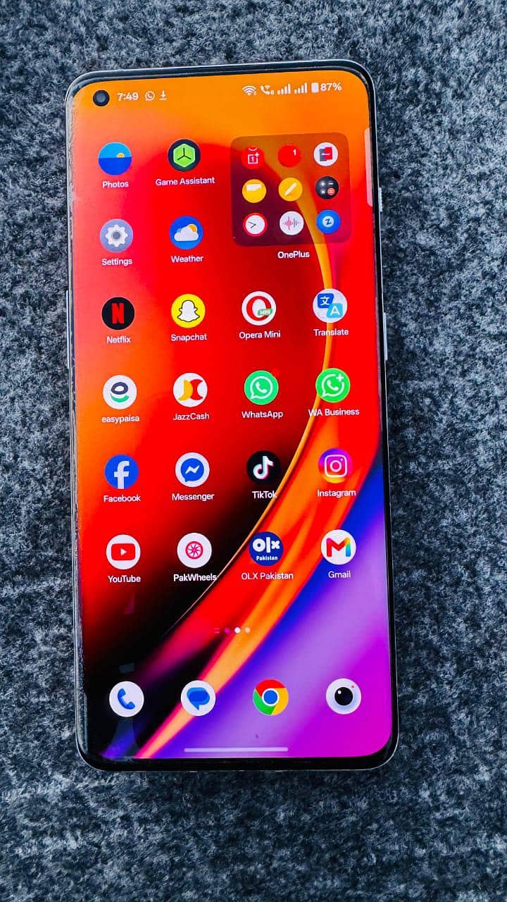 One Plus 10 Pro 6
