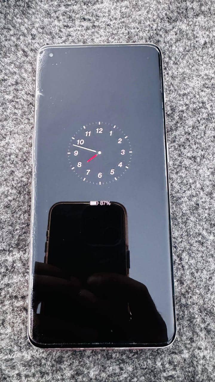 One Plus 10 Pro 7