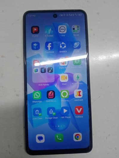 Infinix Hot 40