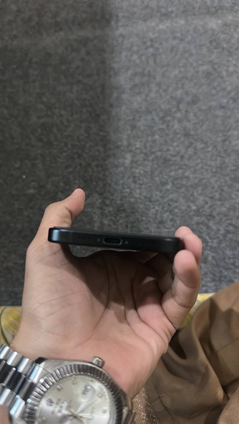Apple iPhone 15 1