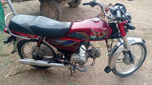 Honda cd 70 red colour
