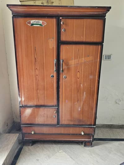 Almirah for sale