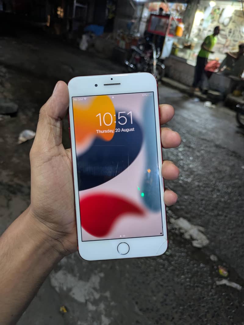 Apple iPhone 7 Plus 1