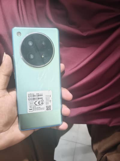 Infinix Zero 40