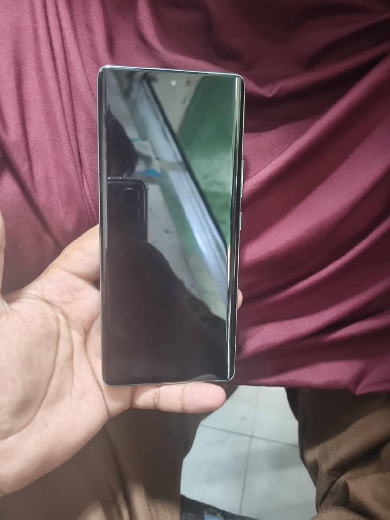 Infinix Zero 40 1