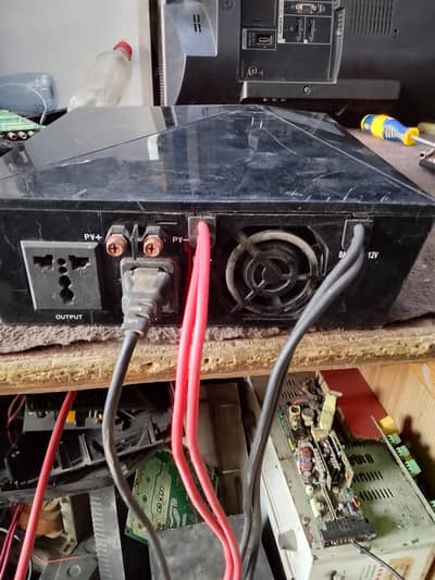 Homage Tron Duo 1000W Solar Inverter UPS 12V Battery 60A Charger