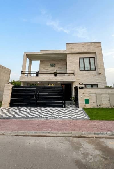 10 Marla Slightly Used Like New House For Sale