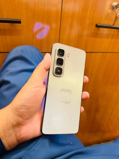 Infinix Hot 50