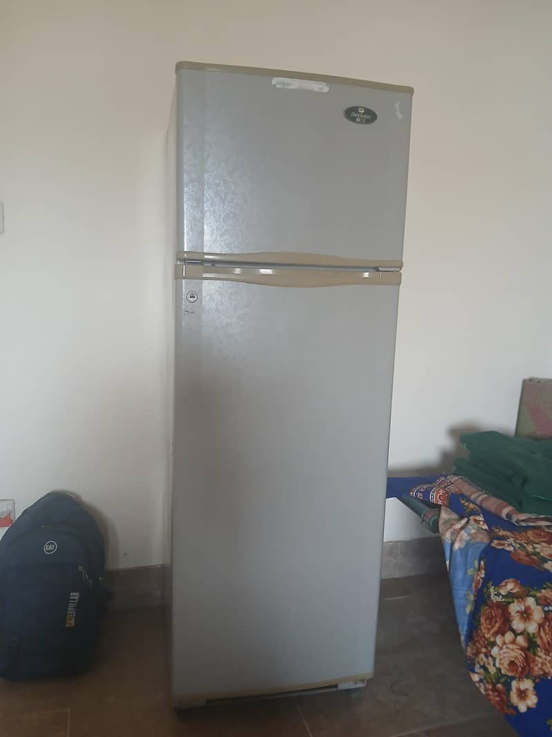 Refrigerator 0