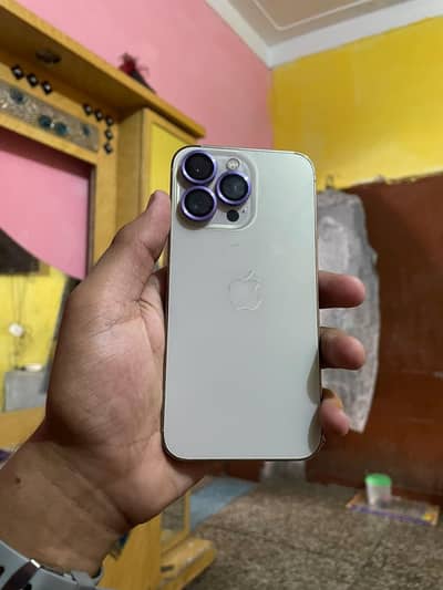 Apple iPhone 13 Pro