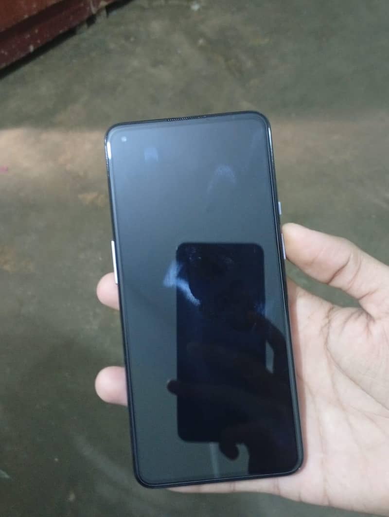 One Plus 9 5G 7