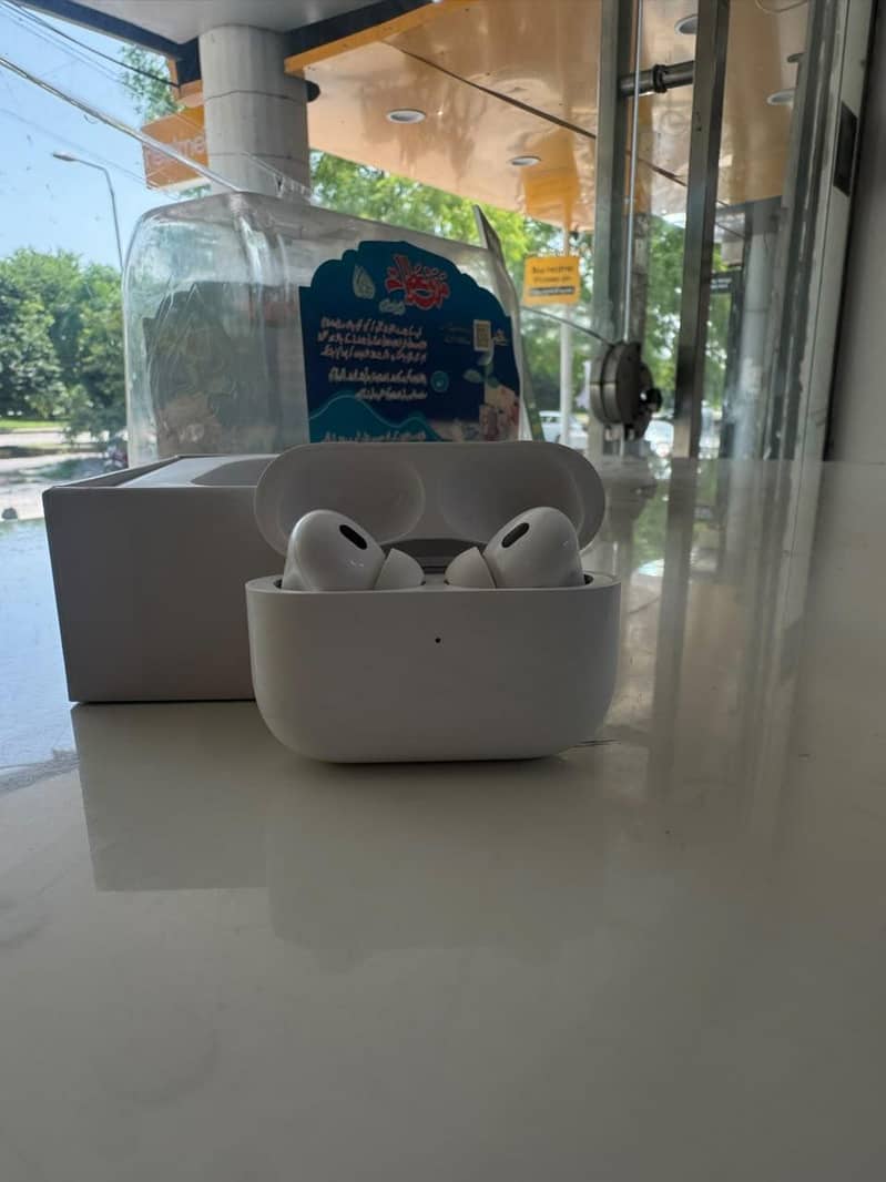 Earphone 2 generation 3