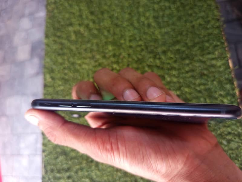Apple iPhone SE 2