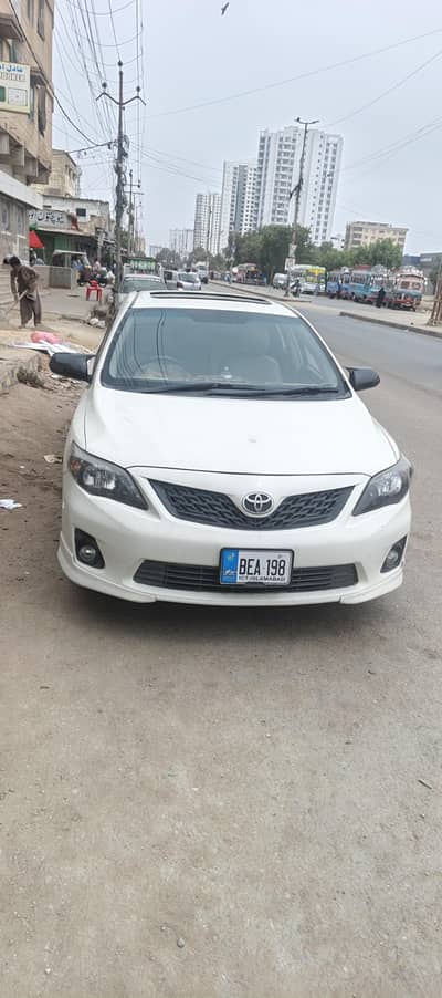 Toyota Corolla Altis 2013 mobol