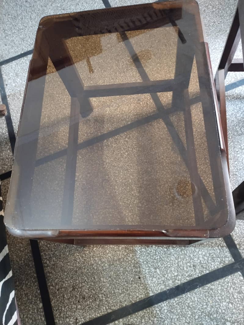 Tables 0