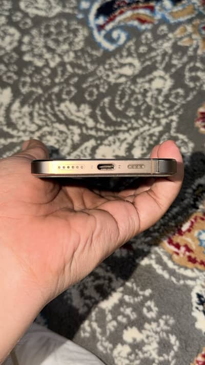 Apple iPhone 16 Pro Max