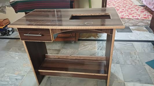 sewing machine stand