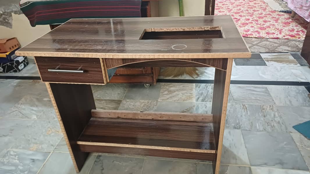 sewing machine stand 0
