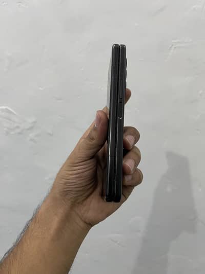 Samsung Mobile Z Fold 3