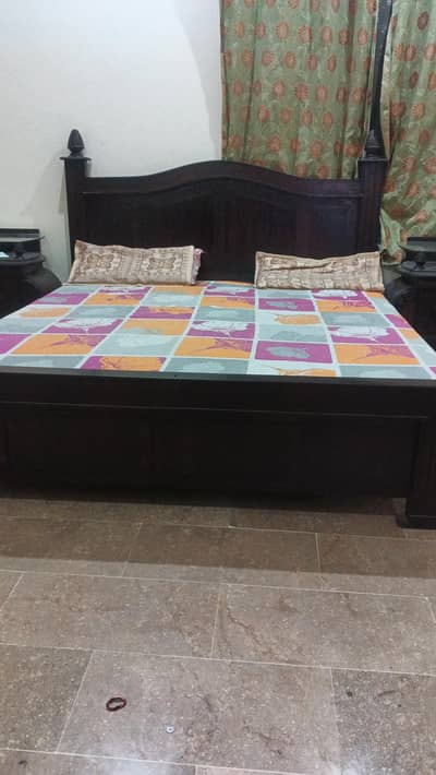 Bed for urgent sale on very cheap price