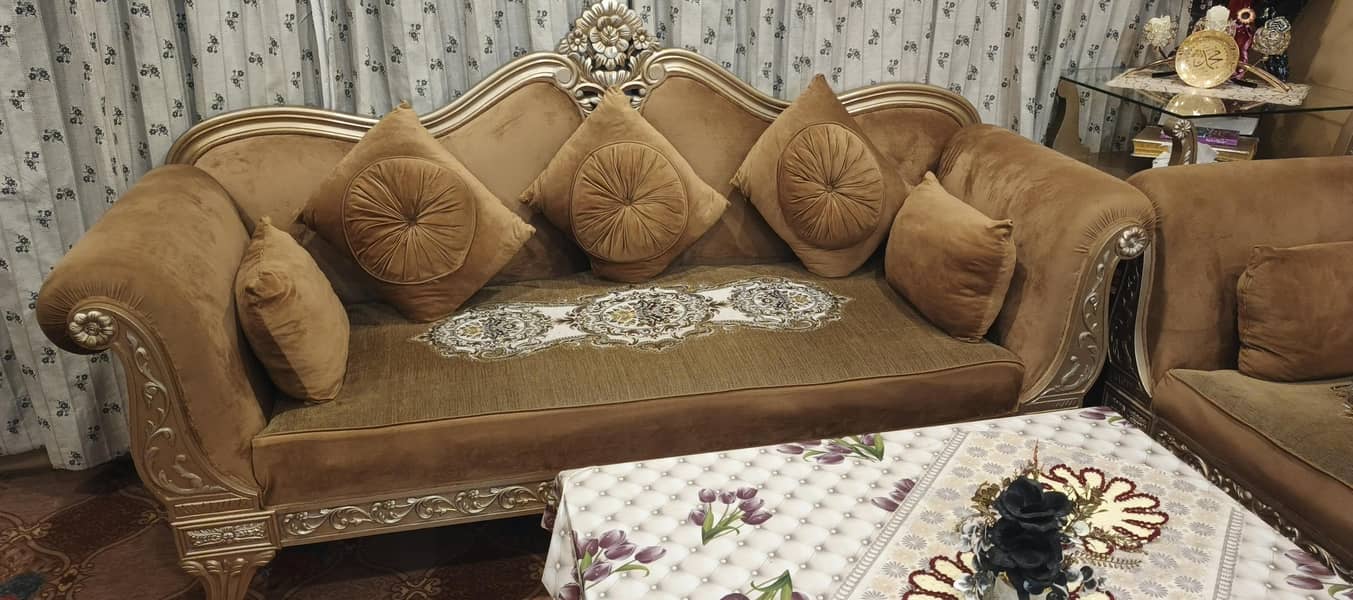 7 Sofa 0