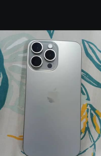 Apple iPhone 15 Pro Max
