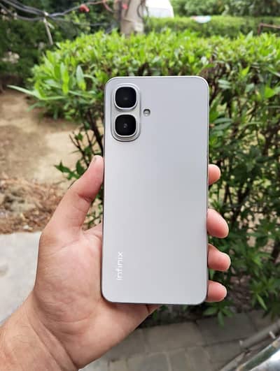 Infinix smart 10