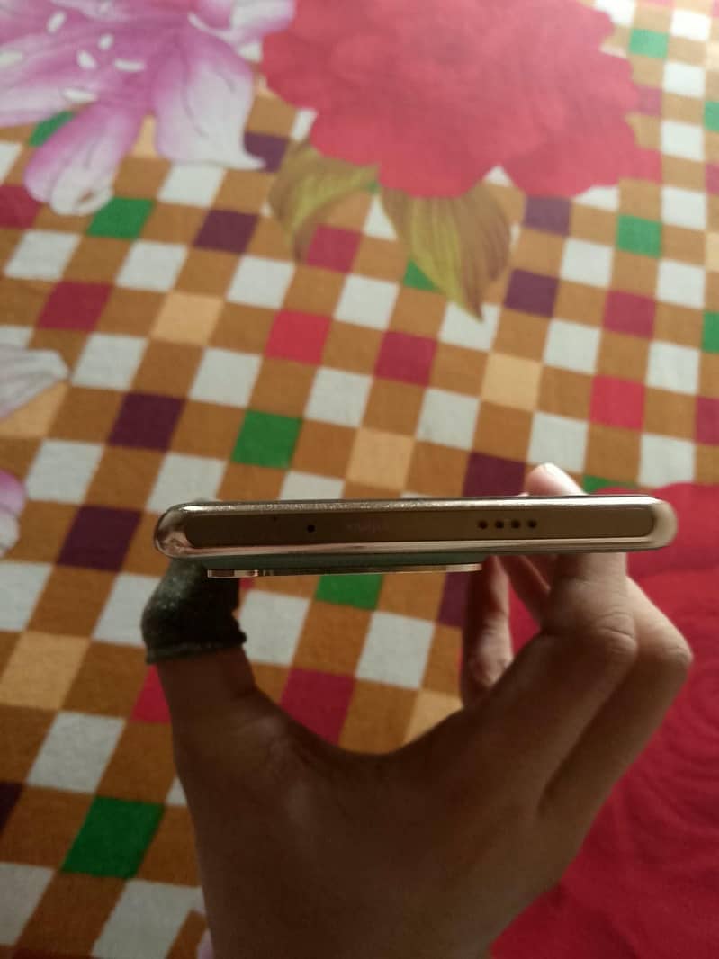 Infinix Zero 30 4