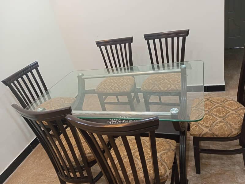 Dining Table and chairs 2