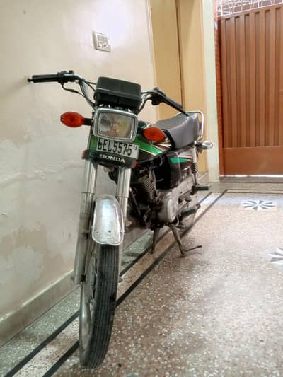 Honda CG 125 Model 2013