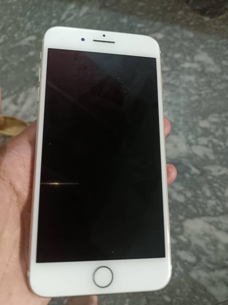 Apple iPhone 7 Plus 2