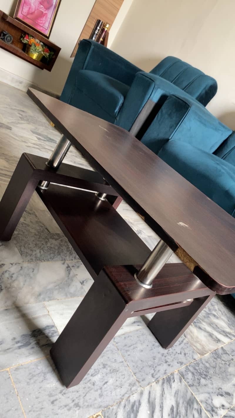 Sofa set with puffy 12