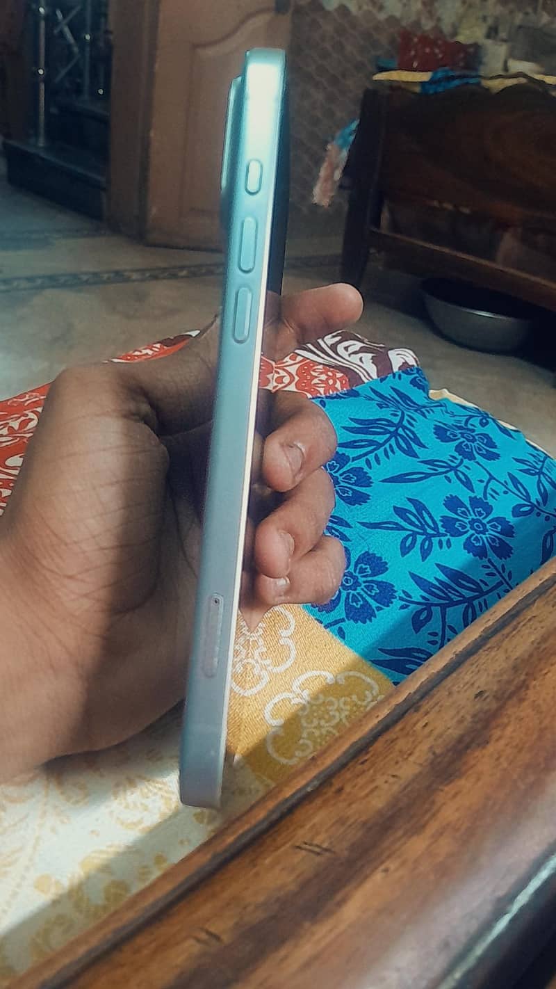 Apple iPhone 17 Pro Max 2
