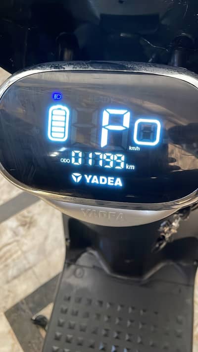 Yadea M3 , 10/10 scooty