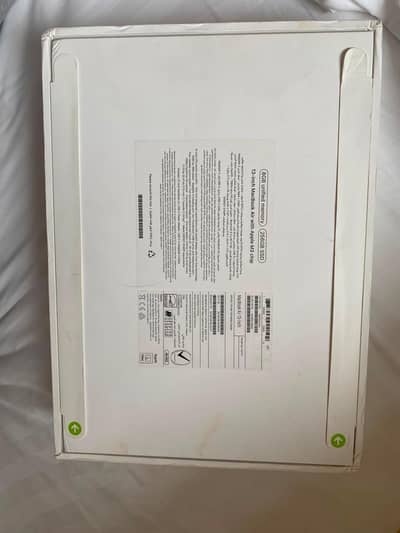 Apple Macbook air M3 ( box pack) no furbish