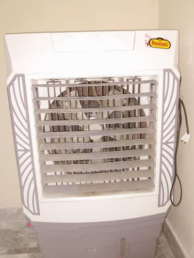 Large Cooler New Condition