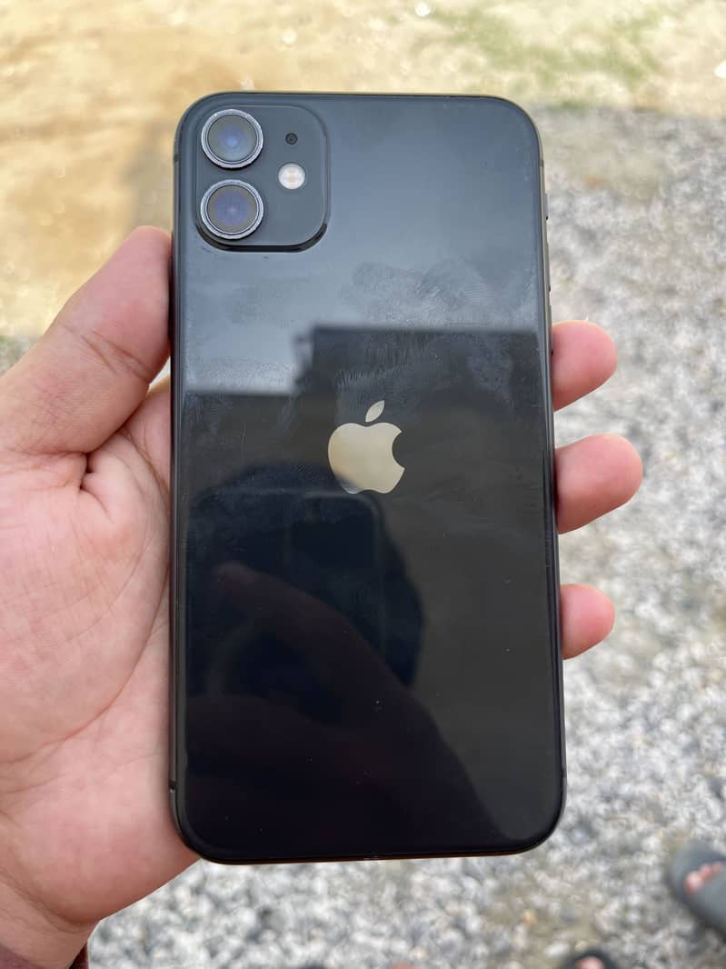 Apple iPhone 11 0