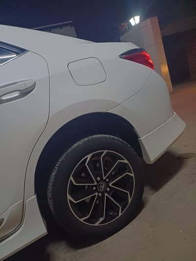 Toyota Corolla Altis 2021