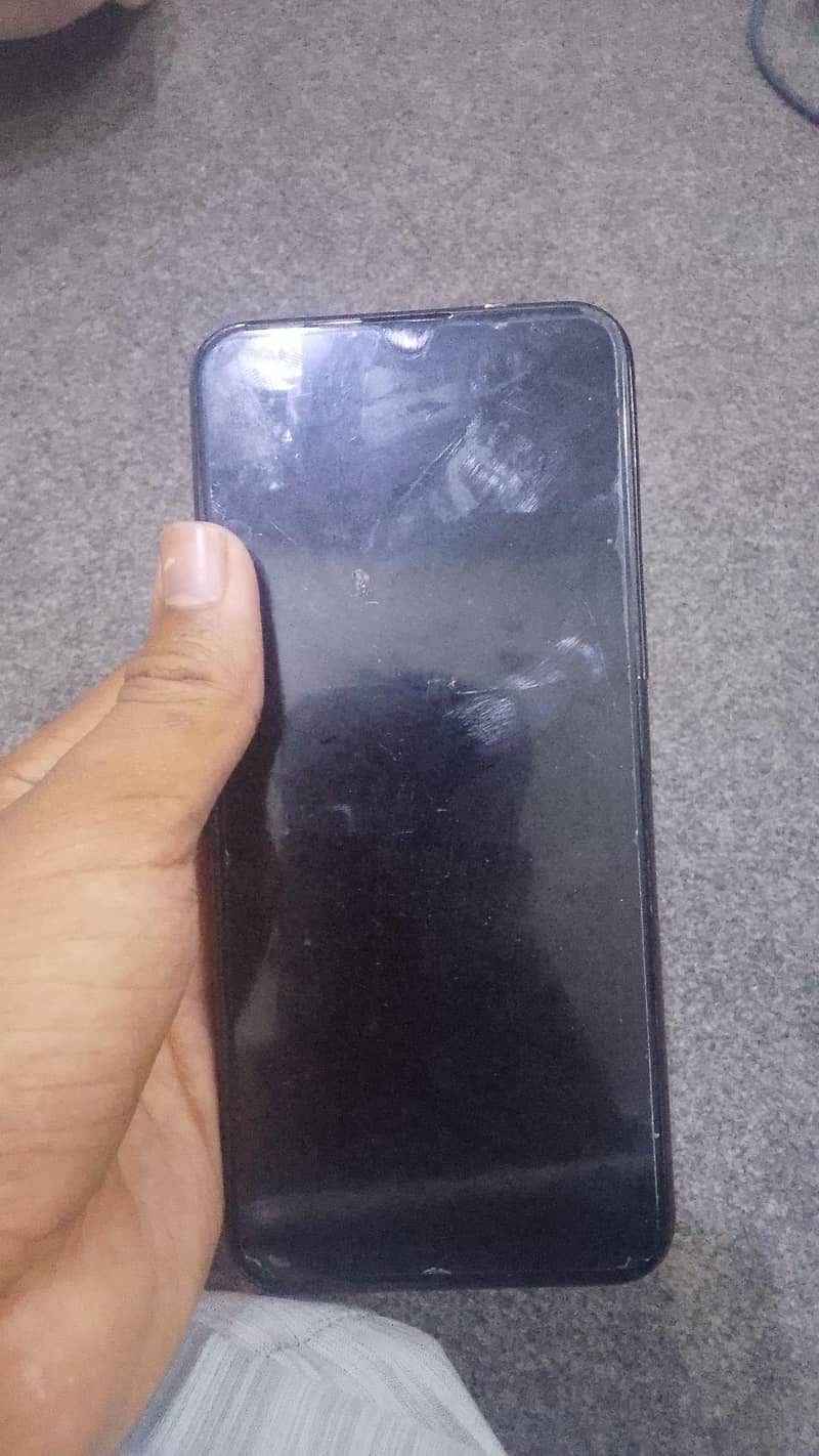 Tecno Spark 4 0