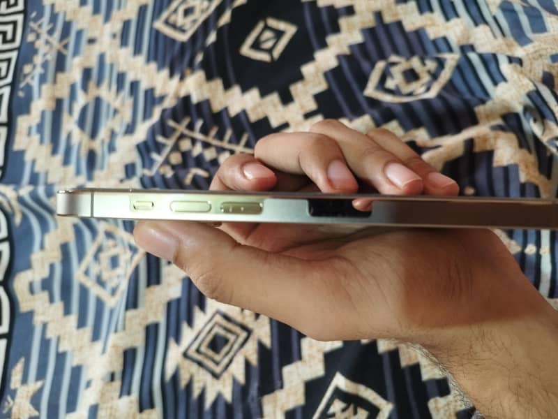 Apple iPhone 14 Pro Max 5