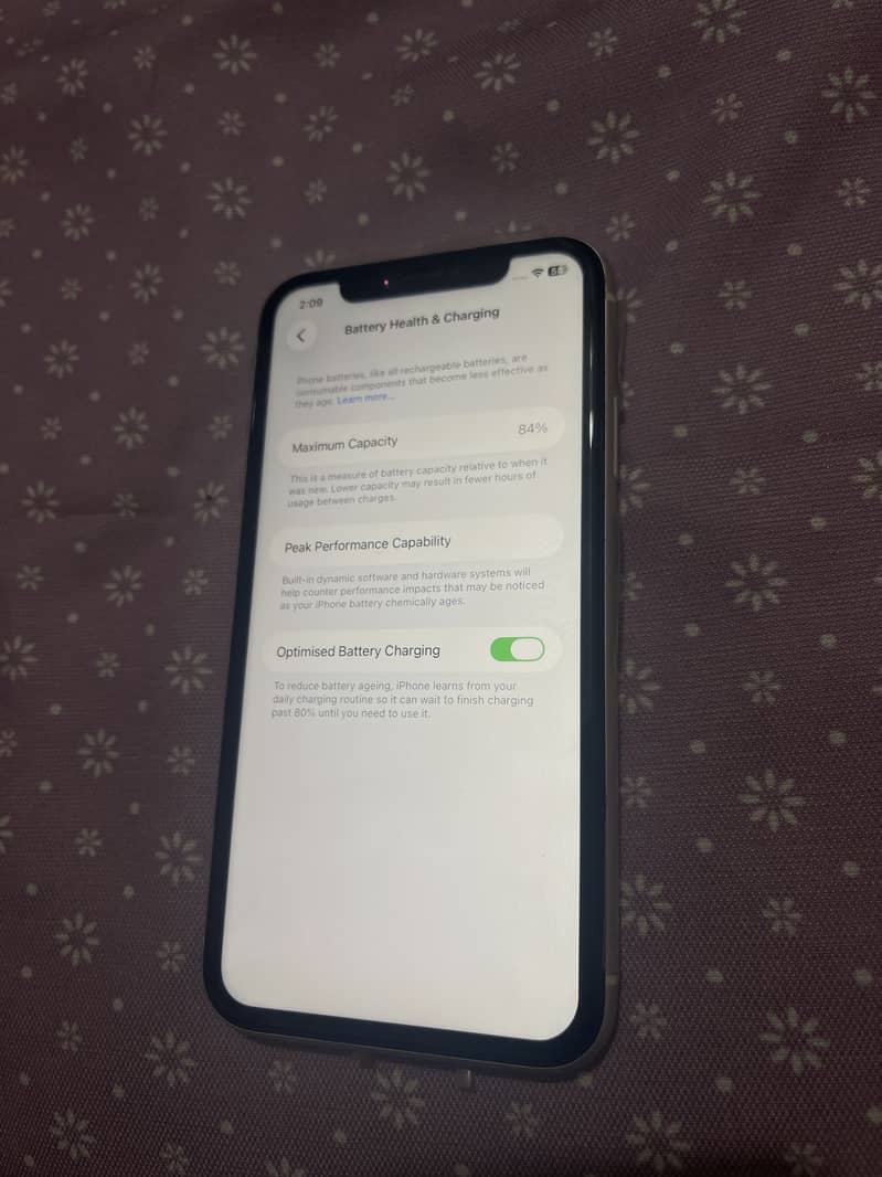 Apple iPhone 11 0