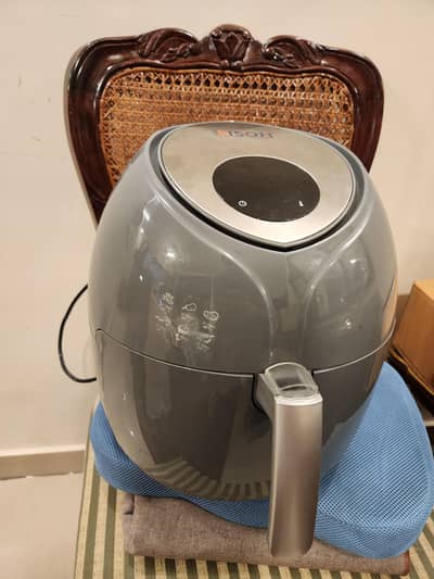 Almost Brand New Digital Air Fryer Edison 8-Litre commercial