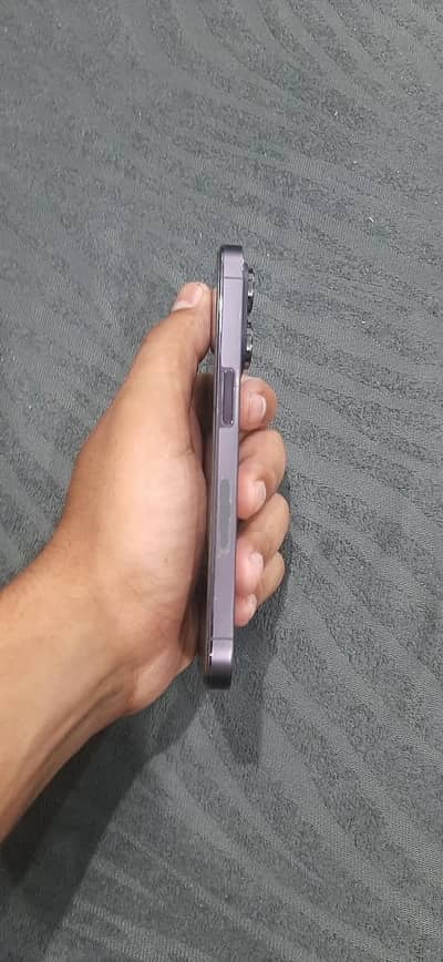 Iphone 14 pro  03134510845