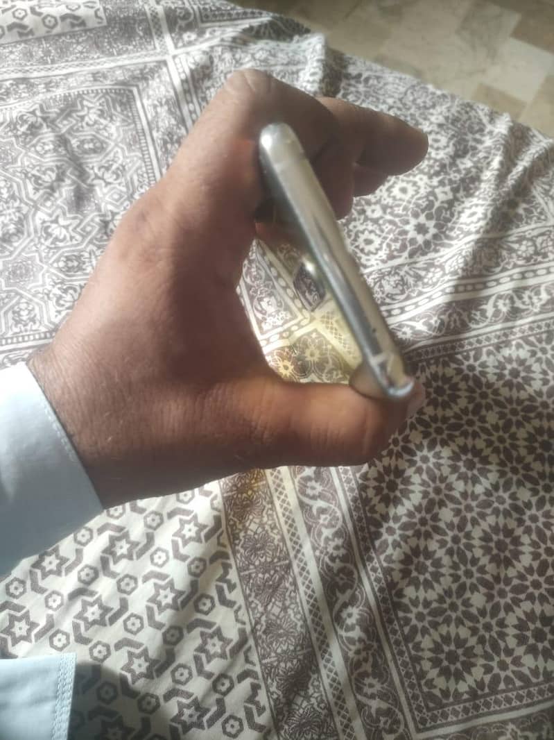 One Plus 8 4