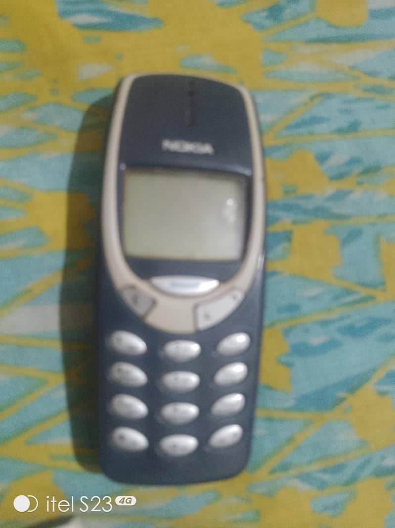 Nokia 3310 0