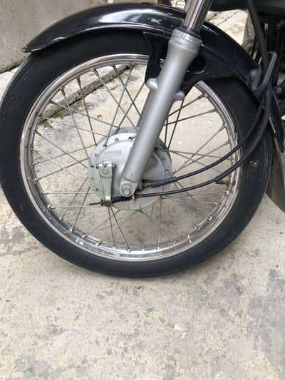 Suzuki GS 150