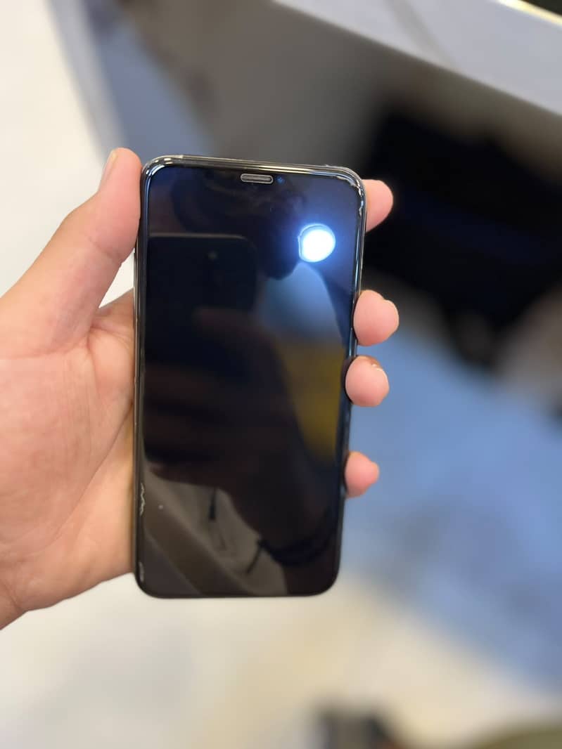 Apple iPhone X 1