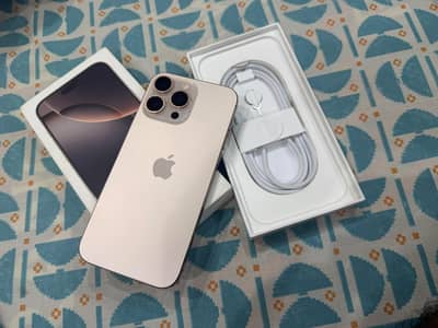 Apple iPhone 16 Pro Max